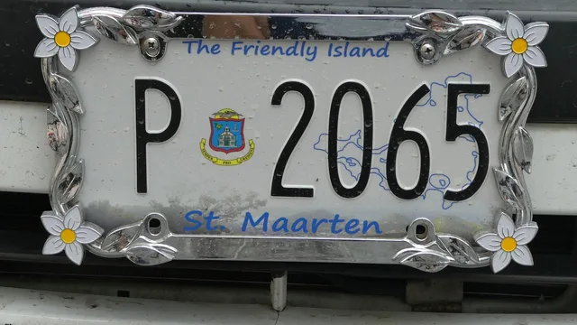caribbean, philipsburg, st maarten, automobile, car license plates, kraftfahrzeugkennzeichen, license plate, license plate number, st maarten, st maarten, license plate, license plate, license plate, license plate, license plate. Så tolkar du priser för molnbaserade affärssystem